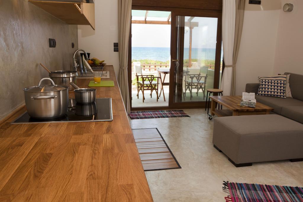Horizonte Seafront Suites Kíssamos Pokoj fotografie